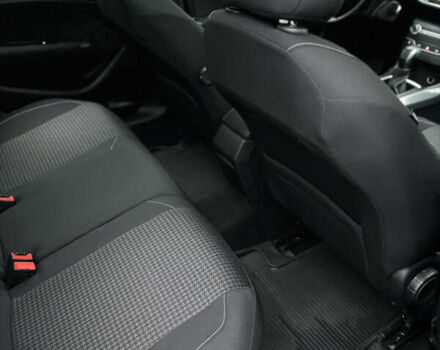 Черный Пежо 308, объемом двигателя 1.5 л и пробегом 190 тыс. км за 11100 $, фото 28 на Automoto.ua