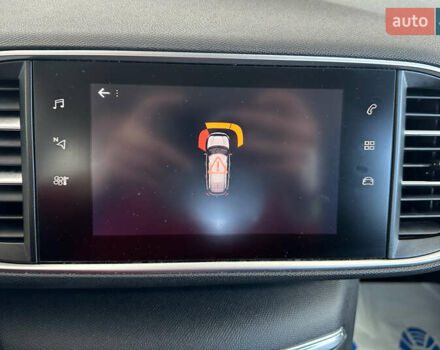 Черный Пежо 308, объемом двигателя 0 л и пробегом 175 тыс. км за 11950 $, фото 26 на Automoto.ua