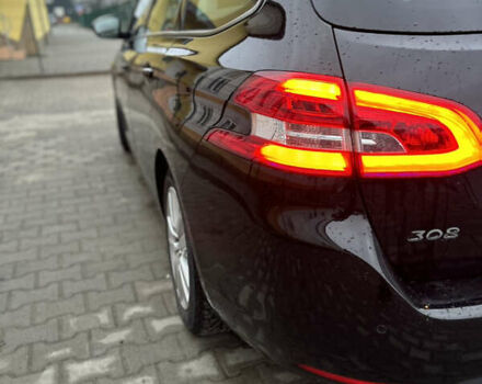 Черный Пежо 308, объемом двигателя 1.5 л и пробегом 190 тыс. км за 11100 $, фото 7 на Automoto.ua