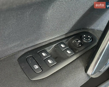 Черный Пежо 308, объемом двигателя 0 л и пробегом 175 тыс. км за 11950 $, фото 29 на Automoto.ua