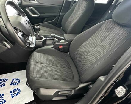 Чорний Пежо 308, об'ємом двигуна 1.5 л та пробігом 179 тис. км за 285 $, фото 6 на Automoto.ua