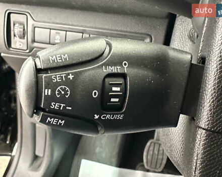 Черный Пежо 308, объемом двигателя 1.5 л и пробегом 179 тыс. км за 11450 $, фото 15 на Automoto.ua