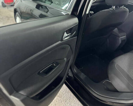 Чорний Пежо 308, об'ємом двигуна 1.5 л та пробігом 167 тис. км за 13000 $, фото 26 на Automoto.ua