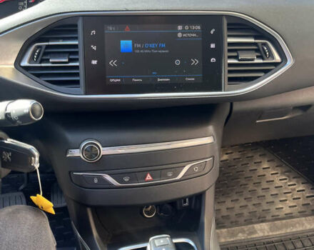 Черный Пежо 308, объемом двигателя 1.5 л и пробегом 171 тыс. км за 12300 $, фото 14 на Automoto.ua