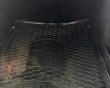 Чорний Пежо 308, об'ємом двигуна 1.5 л та пробігом 167 тис. км за 13000 $, фото 23 на Automoto.ua