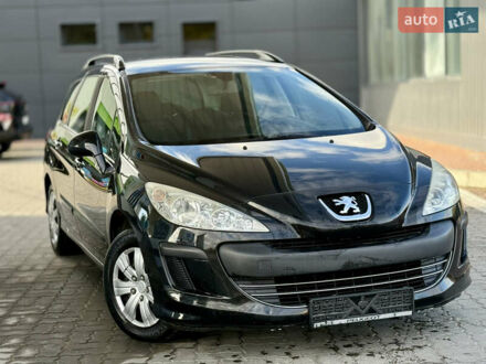 Черный Пежо 308, объемом двигателя 1.6 л и пробегом 248 тыс. км за 5350 $, фото 1 на Automoto.ua