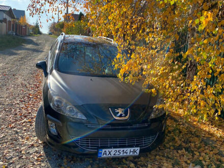 Черный Пежо 308, объемом двигателя 2 л и пробегом 305 тыс. км за 7000 $, фото 1 на Automoto.ua