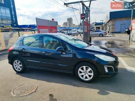 Пежо 308 2011 у Києві на Automoto.ua Чорний Пежо 308, об'ємом двигуна 1.6 л та пробігом 215 тис. км за 5600 $, фото 1 на Automoto.ua