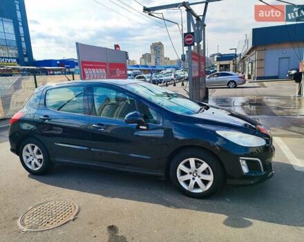 Черный Пежо 308, объемом двигателя 1.6 л и пробегом 215 тыс. км за 5600 $, фото 1 на Automoto.ua