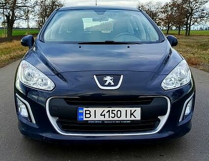 Черный Пежо 308, объемом двигателя 1.6 л и пробегом 172 тыс. км за 6200 $, фото 1 на Automoto.ua
