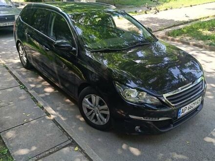 Чорний Пежо 308, об'ємом двигуна 1.56 л та пробігом 272 тис. км за 9000 $, фото 1 на Automoto.ua