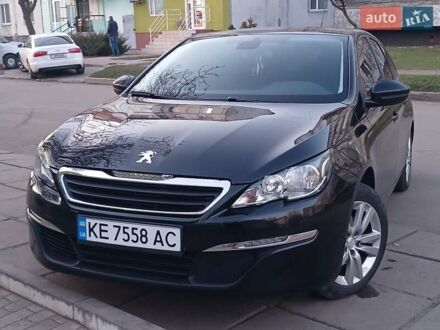 Пежо 308 2015 в Павлограде на Automoto.ua Черный Пежо 308, объемом двигателя 1.6 л и пробегом 243 тыс. км за 8999 $, фото 1 на Automoto.ua