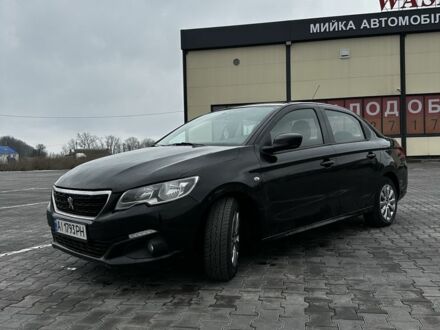 Черный Пежо 308, объемом двигателя 1.2 л и пробегом 149 тыс. км за 6900 $, фото 1 на Automoto.ua