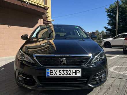 Чорний Пежо 308, об'ємом двигуна 1.5 л та пробігом 171 тис. км за 12300 $, фото 1 на Automoto.ua