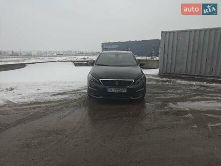 Чорний Пежо 308, об'ємом двигуна 2 л та пробігом 210 тис. км за 17500 $, фото 1 на Automoto.ua
