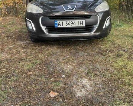 Коричневый Пежо 308, объемом двигателя 1.6 л и пробегом 142 тыс. км за 6000 $, фото 1 на Automoto.ua