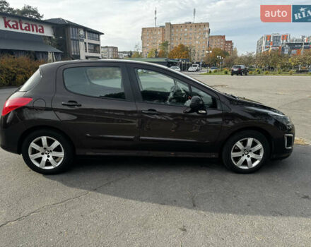 Коричневый Пежо 308, объемом двигателя 1.6 л и пробегом 212 тыс. км за 7000 $, фото 5 на Automoto.ua