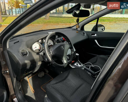 Коричневый Пежо 308, объемом двигателя 1.6 л и пробегом 212 тыс. км за 7000 $, фото 6 на Automoto.ua