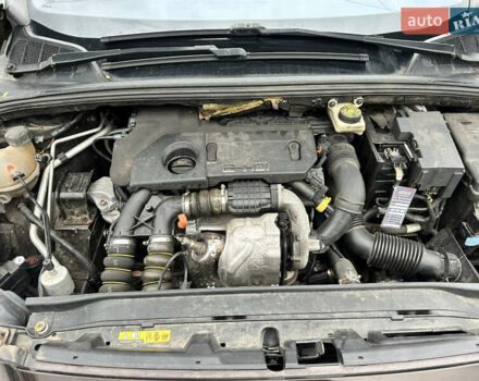 Коричневый Пежо 308, объемом двигателя 1.6 л и пробегом 262 тыс. км за 6700 $, фото 25 на Automoto.ua