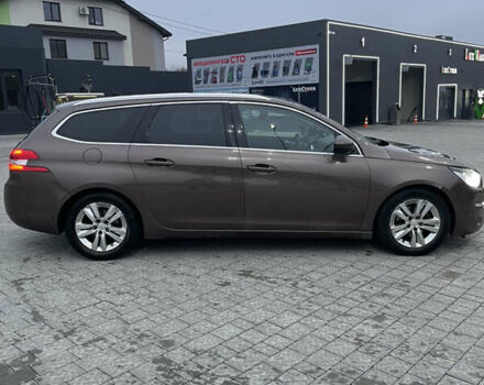 Коричневый Пежо 308, объемом двигателя 1.56 л и пробегом 309 тыс. км за 8000 $, фото 19 на Automoto.ua