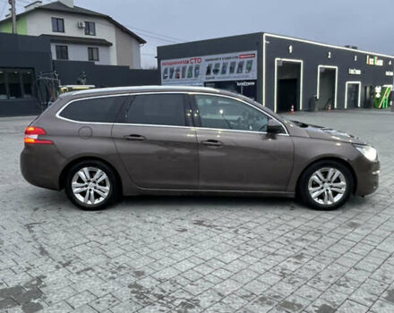 Коричневый Пежо 308, объемом двигателя 1.56 л и пробегом 309 тыс. км за 8000 $, фото 21 на Automoto.ua