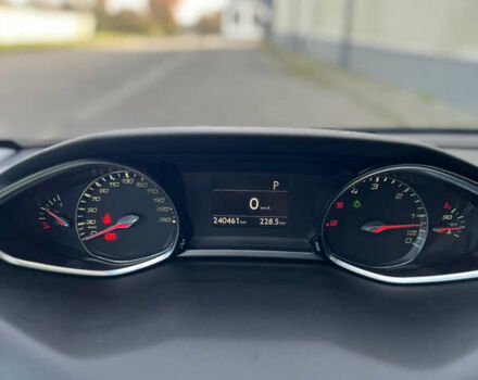 Коричневый Пежо 308, объемом двигателя 2 л и пробегом 240 тыс. км за 11300 $, фото 52 на Automoto.ua