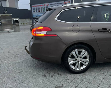 Коричневый Пежо 308, объемом двигателя 1.56 л и пробегом 309 тыс. км за 8000 $, фото 8 на Automoto.ua