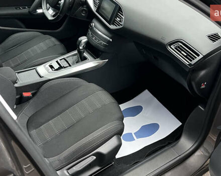 Коричневый Пежо 308, объемом двигателя 2 л и пробегом 140 тыс. км за 11999 $, фото 19 на Automoto.ua