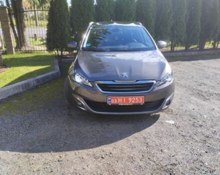 Коричневый Пежо 308, объемом двигателя 2 л и пробегом 240 тыс. км за 11200 $, фото 1 на Automoto.ua