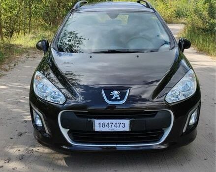 Коричневый Пежо 308, объемом двигателя 1.6 л и пробегом 238 тыс. км за 6800 $, фото 1 на Automoto.ua
