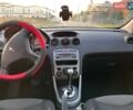 Красный Пежо 308, объемом двигателя 1.6 л и пробегом 164 тыс. км за 5500 $, фото 12 на Automoto.ua