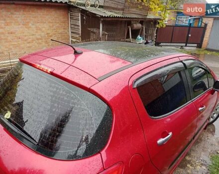 Красный Пежо 308, объемом двигателя 1.6 л и пробегом 216 тыс. км за 5999 $, фото 5 на Automoto.ua