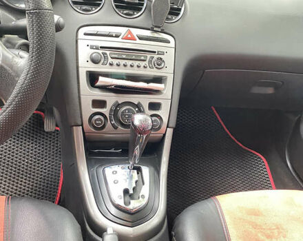 Червоний Пежо 308, об'ємом двигуна 1.6 л та пробігом 220 тис. км за 5300 $, фото 4 на Automoto.ua