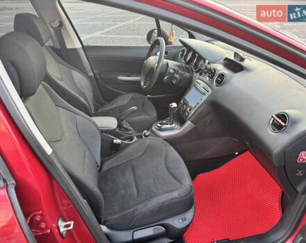 Красный Пежо 308, объемом двигателя 1.6 л и пробегом 201 тыс. км за 4999 $, фото 10 на Automoto.ua
