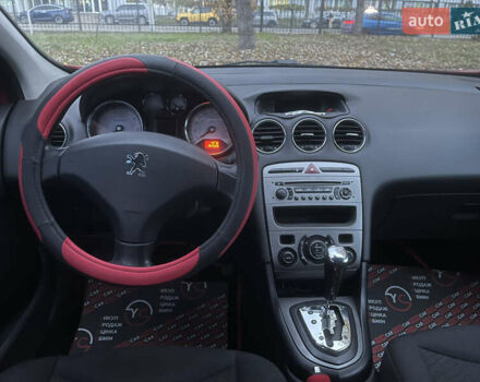 Красный Пежо 308, объемом двигателя 1.6 л и пробегом 194 тыс. км за 5700 $, фото 17 на Automoto.ua
