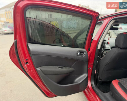 Червоний Пежо 308, об'ємом двигуна 1.6 л та пробігом 197 тис. км за 4000 $, фото 17 на Automoto.ua