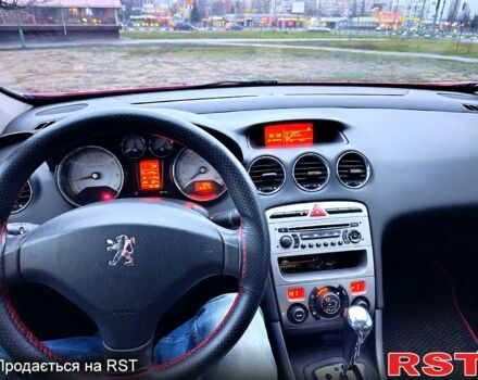 Красный Пежо 308, объемом двигателя 1.6 л и пробегом 163 тыс. км за 5500 $, фото 3 на Automoto.ua