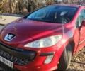 Красный Пежо 308, объемом двигателя 1.6 л и пробегом 200 тыс. км за 4300 $, фото 1 на Automoto.ua