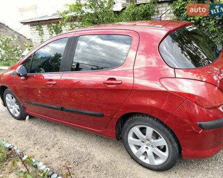 Червоний Пежо 308, об'ємом двигуна 1.6 л та пробігом 220 тис. км за 5300 $, фото 1 на Automoto.ua