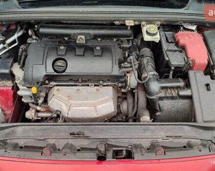 Красный Пежо 308, объемом двигателя 1.56 л и пробегом 140 тыс. км за 5200 $, фото 11 на Automoto.ua