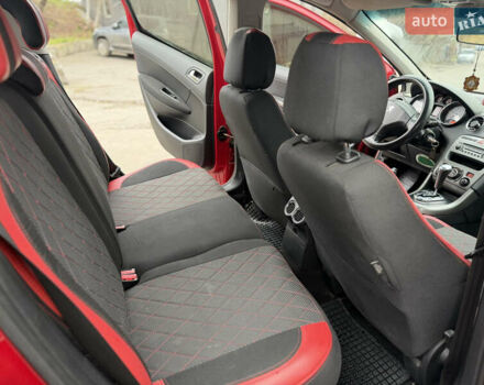 Червоний Пежо 308, об'ємом двигуна 1.6 л та пробігом 197 тис. км за 4000 $, фото 22 на Automoto.ua