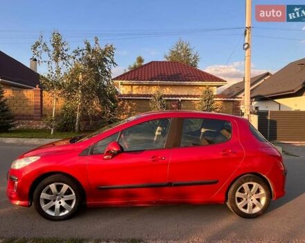 Красный Пежо 308, объемом двигателя 1.6 л и пробегом 164 тыс. км за 5500 $, фото 1 на Automoto.ua