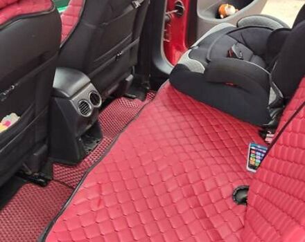 Красный Пежо 308, объемом двигателя 1.56 л и пробегом 140 тыс. км за 5200 $, фото 19 на Automoto.ua