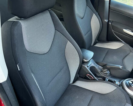 Красный Пежо 308, объемом двигателя 1.6 л и пробегом 159 тыс. км за 5500 $, фото 37 на Automoto.ua