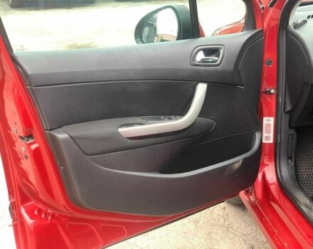 Красный Пежо 308, объемом двигателя 1.6 л и пробегом 204 тыс. км за 5440 $, фото 20 на Automoto.ua