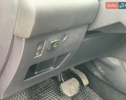 Красный Пежо 308, объемом двигателя 1.6 л и пробегом 204 тыс. км за 5440 $, фото 22 на Automoto.ua