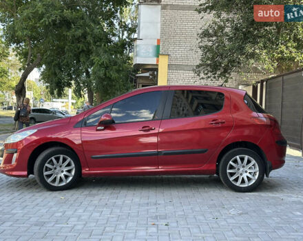 Красный Пежо 308, объемом двигателя 1.6 л и пробегом 248 тыс. км за 6800 $, фото 9 на Automoto.ua