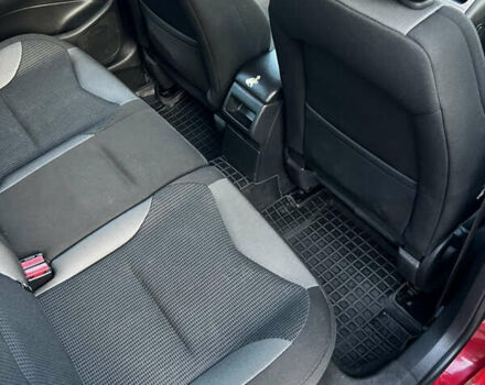 Красный Пежо 308, объемом двигателя 1.6 л и пробегом 159 тыс. км за 5500 $, фото 32 на Automoto.ua