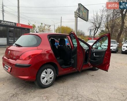 Красный Пежо 308, объемом двигателя 1.6 л и пробегом 204 тыс. км за 5440 $, фото 15 на Automoto.ua