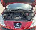 Красный Пежо 308, объемом двигателя 1.6 л и пробегом 138 тыс. км за 6100 $, фото 5 на Automoto.ua